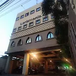 Hotel Syariah Larismanis