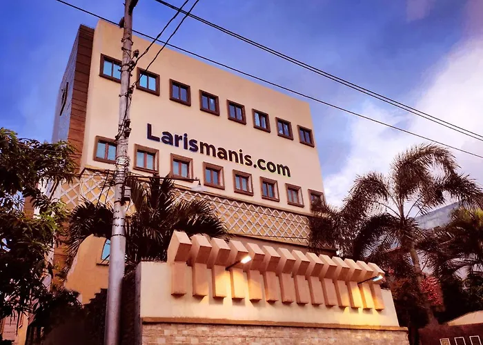 Hotel Syariah Larismanis